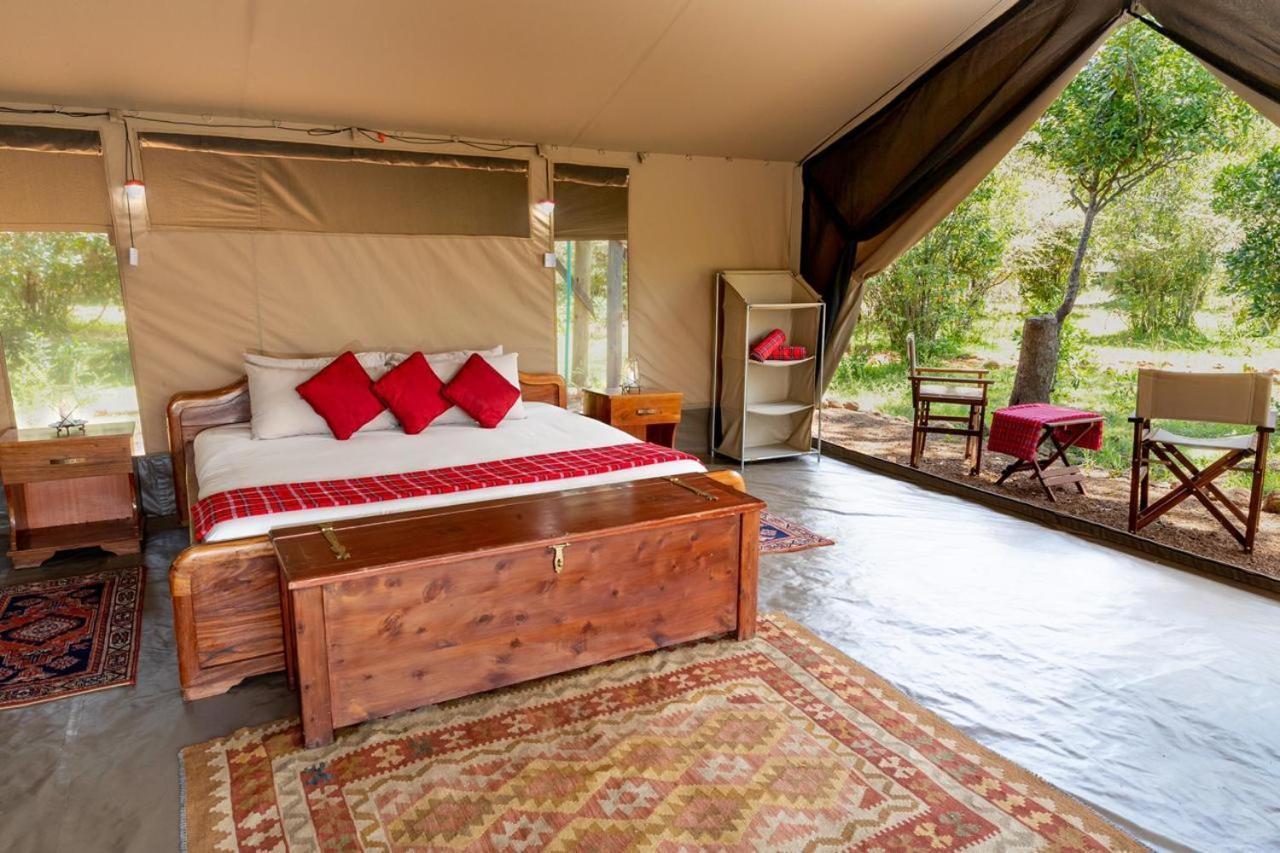 Hammerkop Migration Camp Maasai Mara Exterior photo